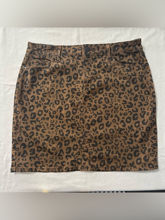 Sanctuary Dresses & Skirts - Sanctuary Leopard Print Stretch Mini Skirt Size 30